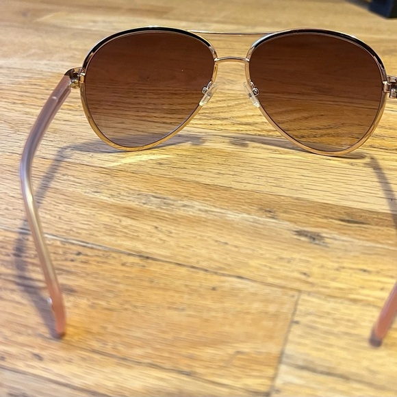 Talbots Emerson Aviators Light Pink With Red Case 61063207 23 - Picture 4 of 9